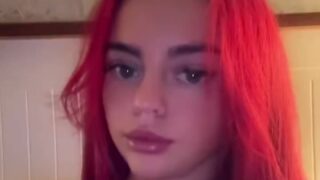 Nicolephathole aka Nicole Cummins new Onlyfans video – Viral